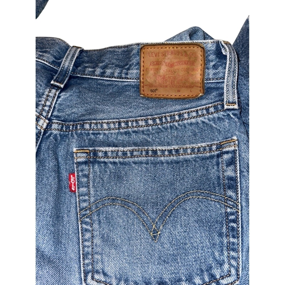 Levis Premium 501 Original Fit Jeans Womens 27x30 Medium Wash Blue Straight Leg - Picture 5 of 11